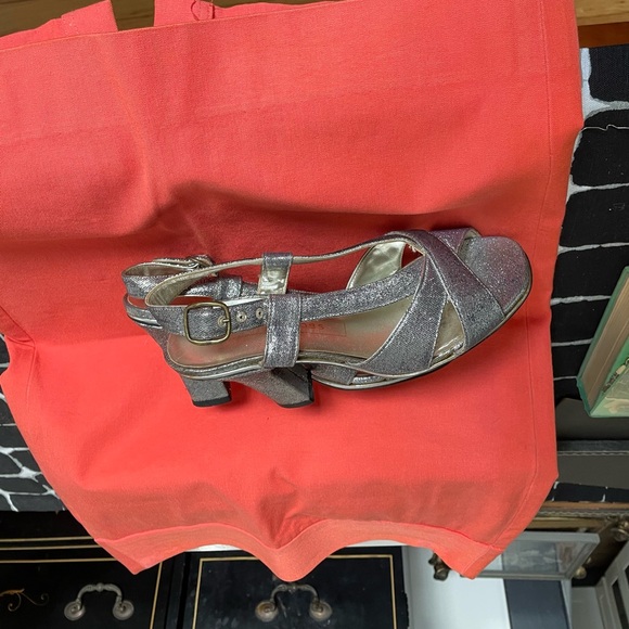 Marc Jacobs Glittering Silver Heels - Picture 11 of 13